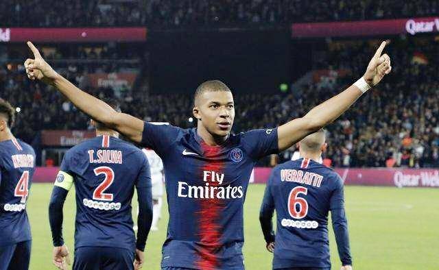 巴黎圣日耳曼卫冕在望，末轮只需一分  