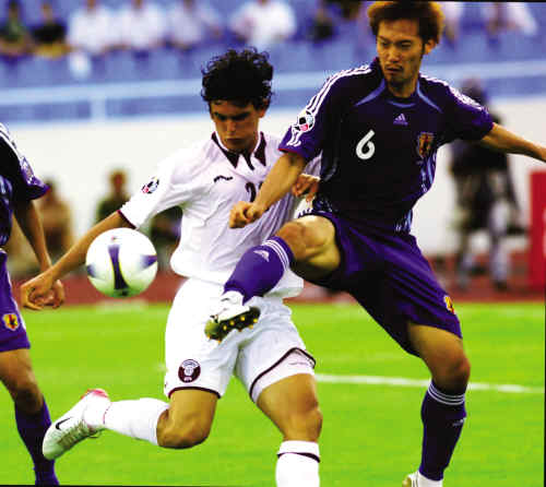  加布里埃尔关键解围阿森纳主场惊险逼平卫冕冠军